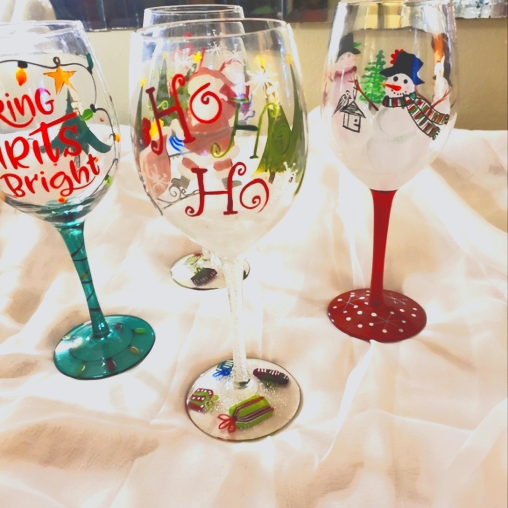 COPY - 4 Pier1 Christmas Wine Glasses🎄 🍷